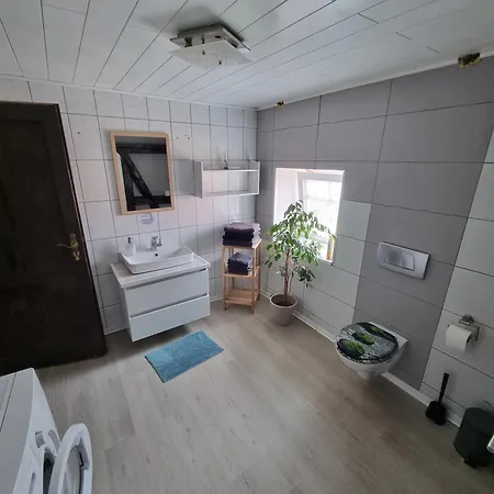 Ferienwohnung/monteurwohnung Im Herzen Von Appartement *