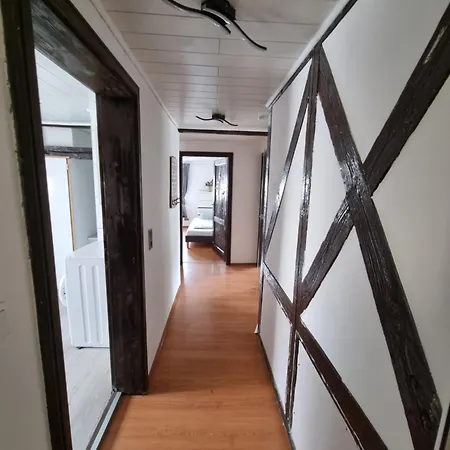 Apartment Ferienwohnung/monteurwohnung Im Herzen Von Ahnatal