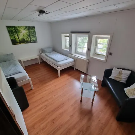 Ferienwohnung/monteurwohnung Im Herzen Von Appartement *