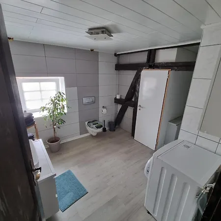 Apartment Ferienwohnung/monteurwohnung Im Herzen Von Ahnatal