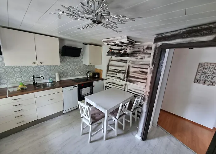 Ferienwohnung/monteurwohnung Im Herzen Von Διαμέρισμα Ahnatal